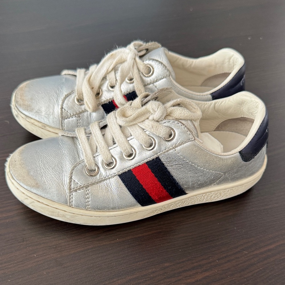 Gucci Stylish Silver Kids Shoes with Red and Blue Stripes